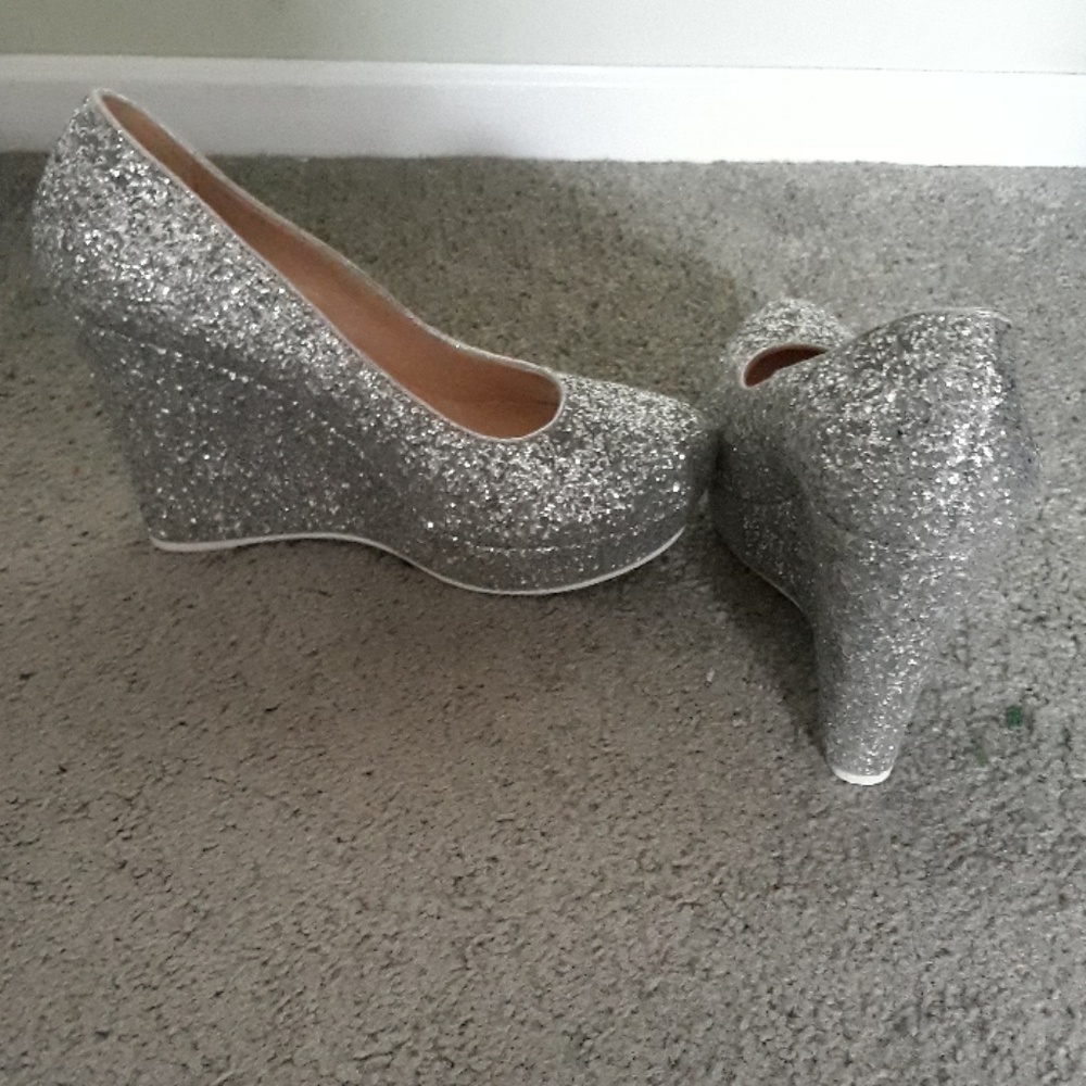 Women's shoes. size 9